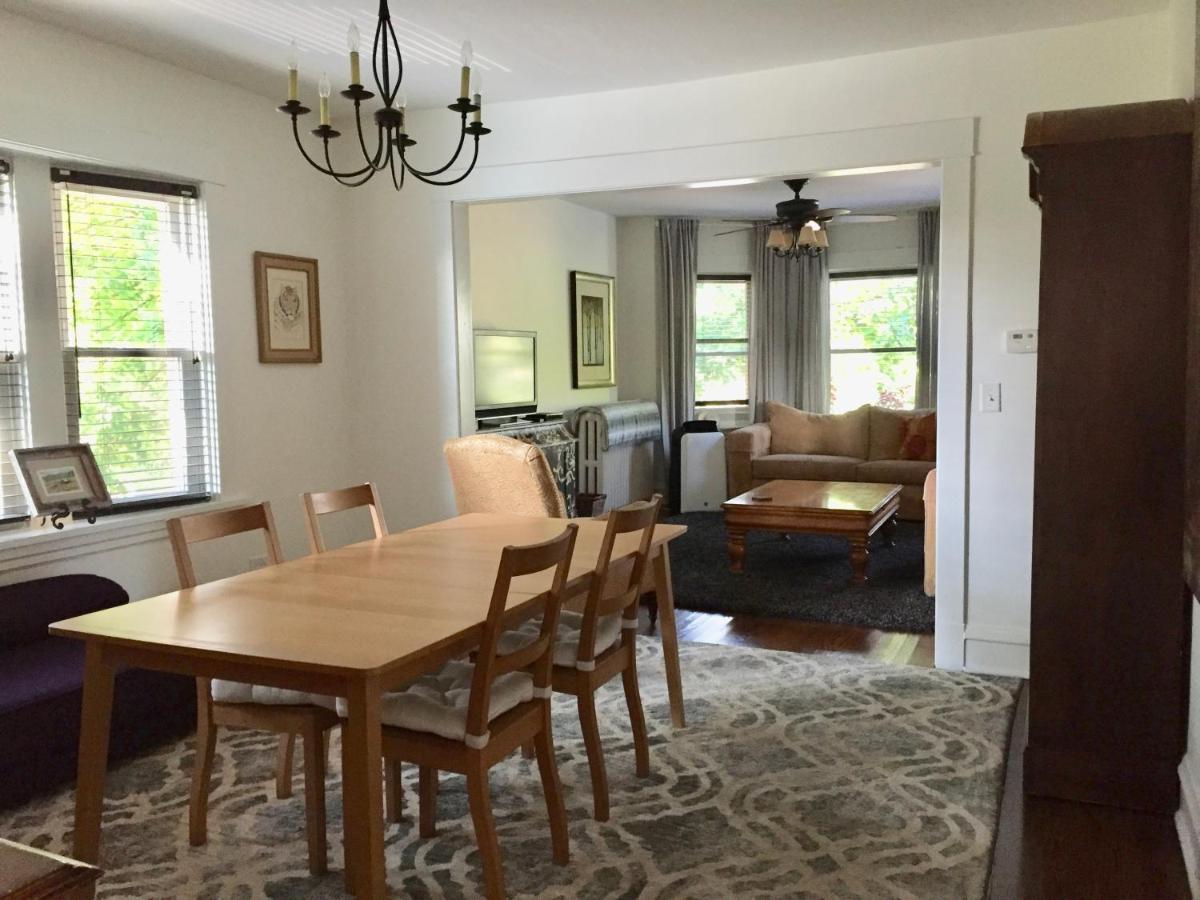 Oak Park Beauties - Tree Lined Streets - Walkable Apartment Bagian luar foto