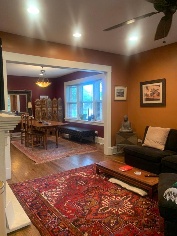 Oak Park Beauties - Tree Lined Streets - Walkable Apartment Bagian luar foto